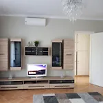 City Center Dream Apartment
