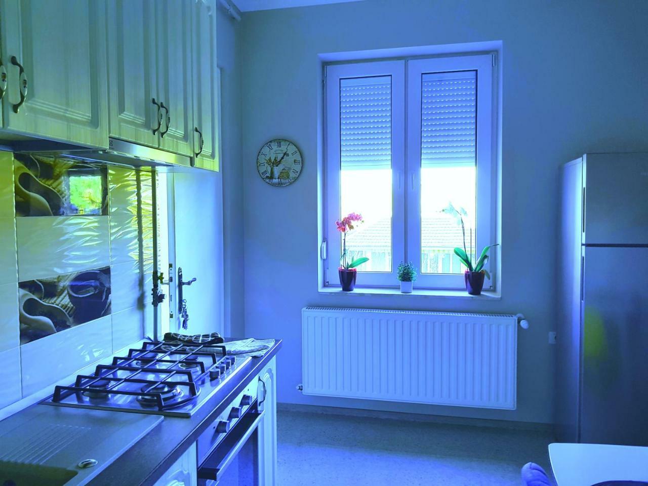 Apartment Center Dream *